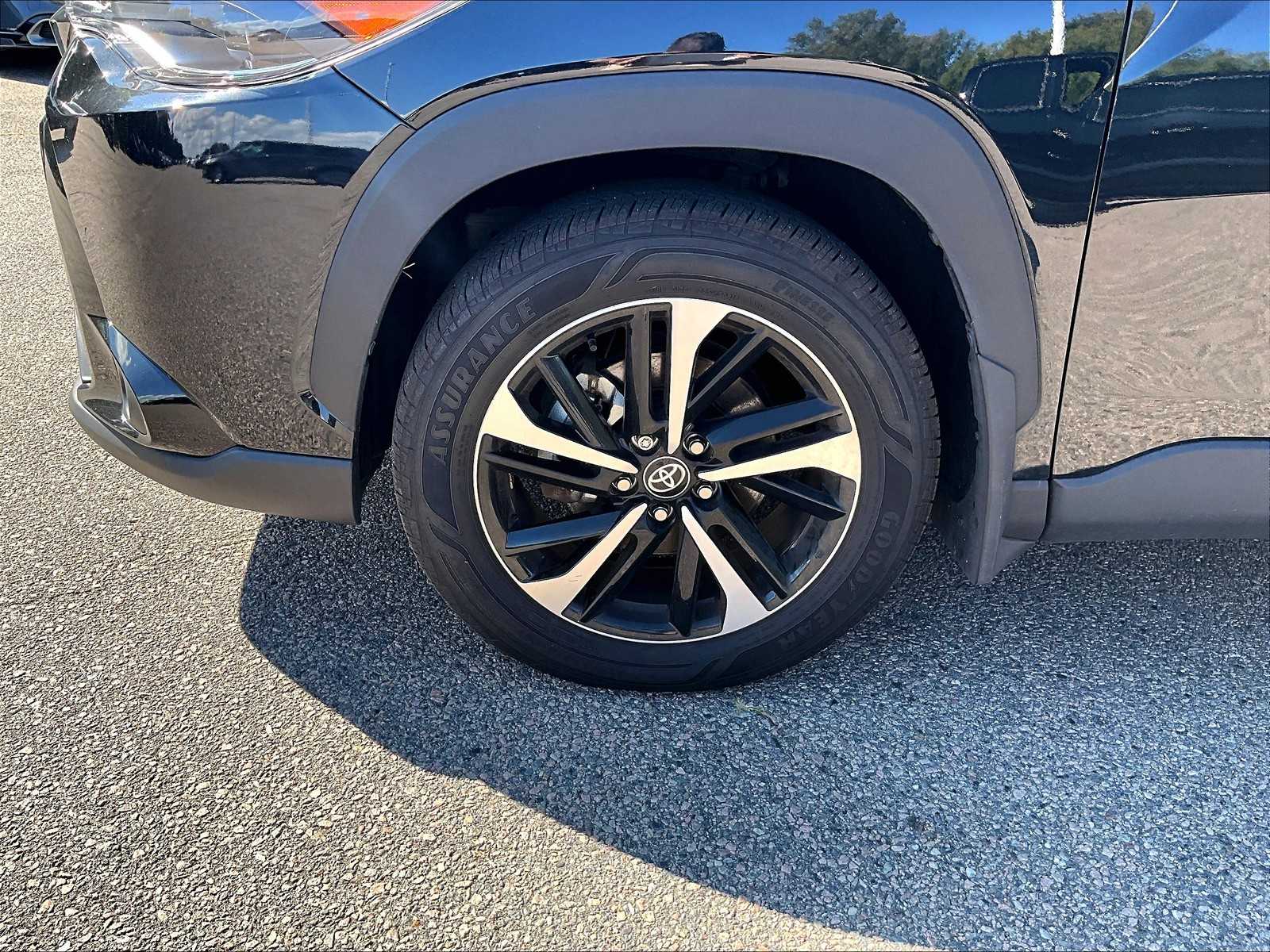 2023 Toyota Corolla Cross Hybrid XSE - Photo 4
