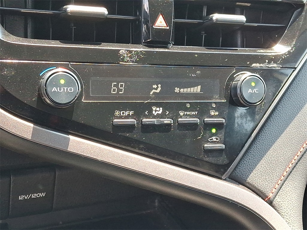 2022 Toyota Camry TRD V6 - Photo 15