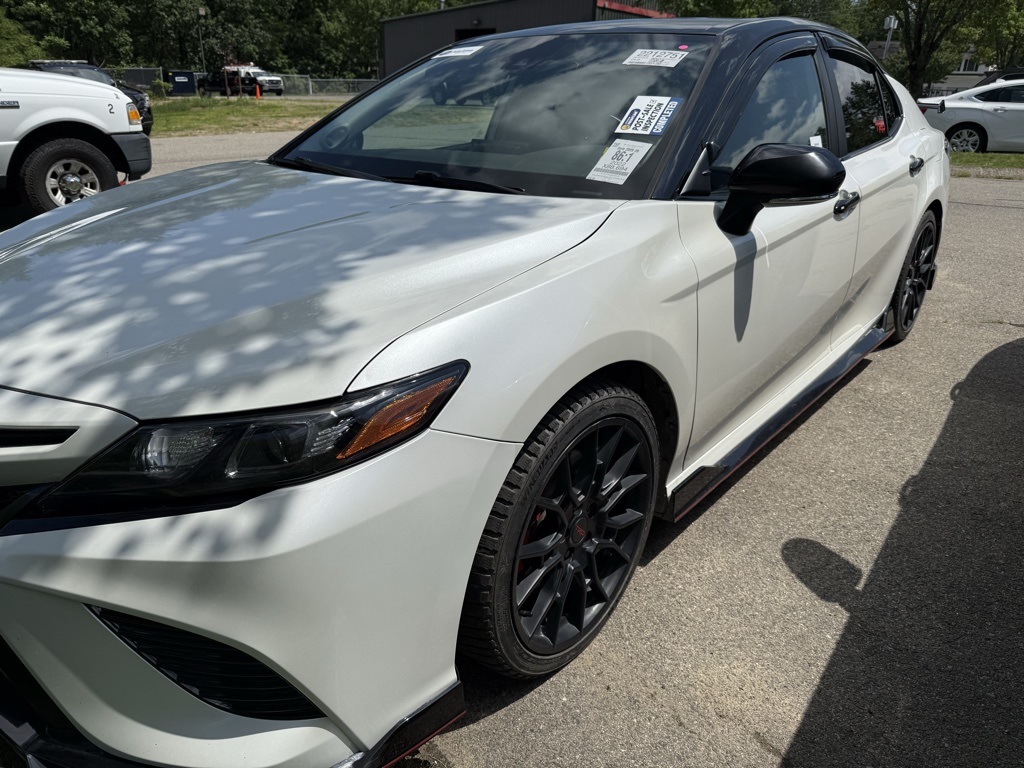 2022 Toyota Camry TRD V6 - Photo 2