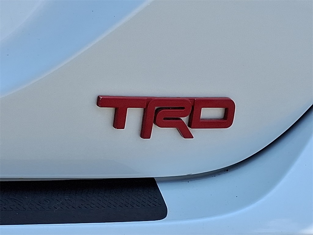 2022 Toyota Camry TRD V6 - Photo 29