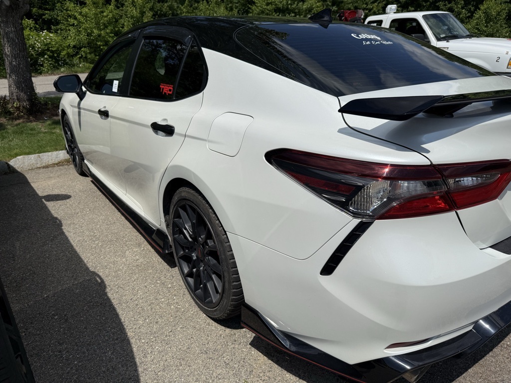 2022 Toyota Camry TRD V6 - Photo 4