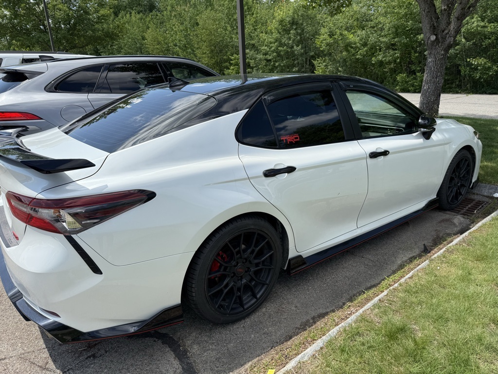 2022 Toyota Camry TRD V6 - Photo 6
