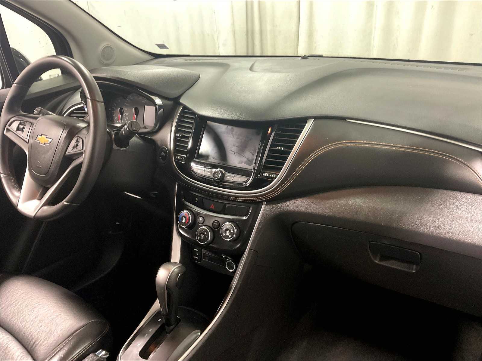 2021 Chevrolet Trax LT - Photo 14