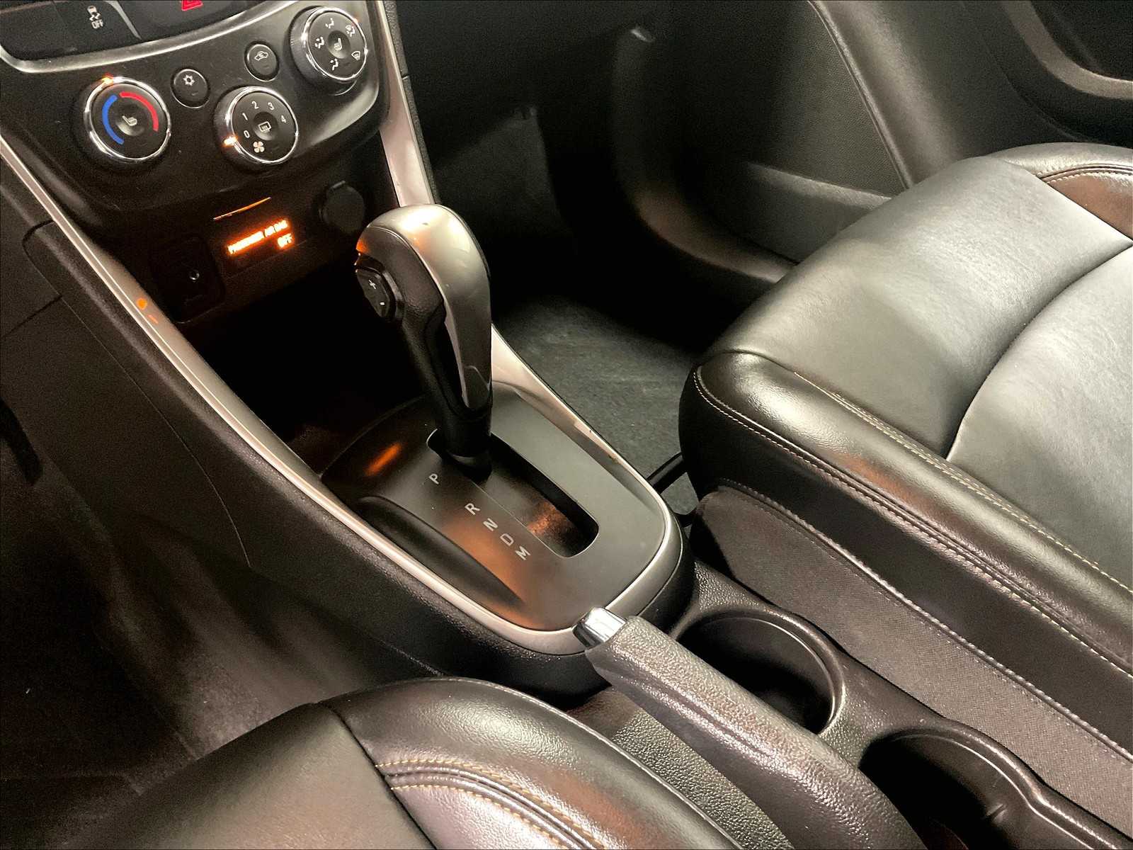 2021 Chevrolet Trax LT - Photo 21