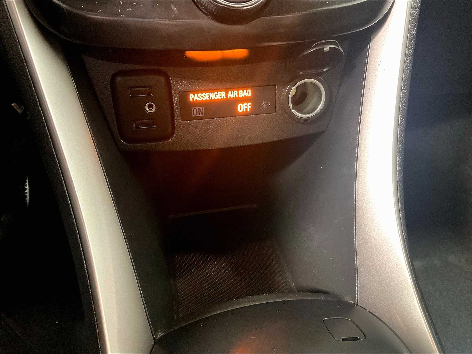 2021 Chevrolet Trax LT - Photo 27