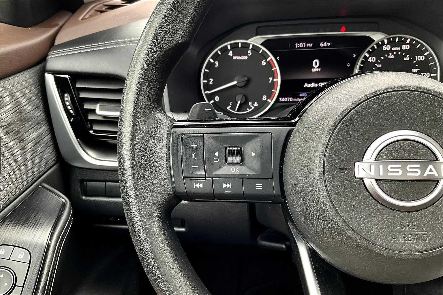 2022 Nissan Rogue SV - Photo 22