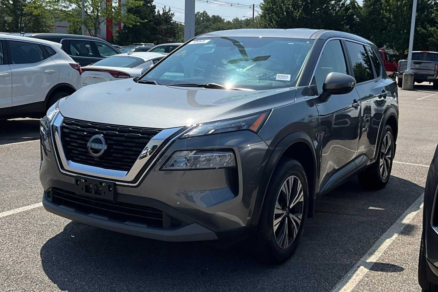 2022 Nissan Rogue SV - Photo 3