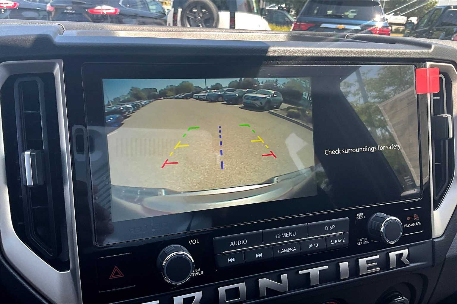 2025 Nissan Frontier SV - Photo 19