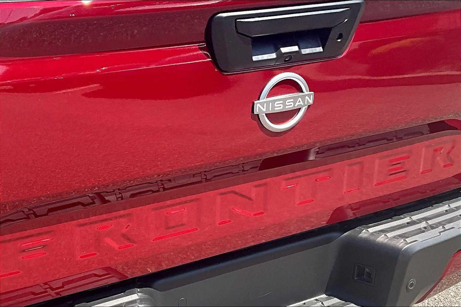 2025 Nissan Frontier SV - Photo 27