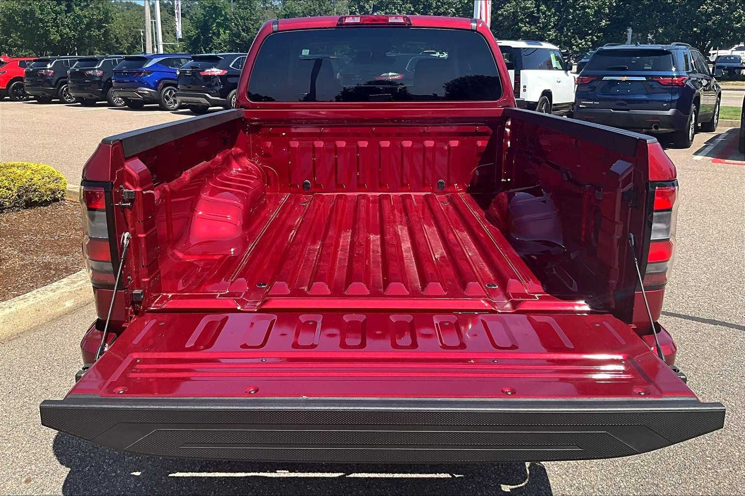 2025 Nissan Frontier SV - Photo 30