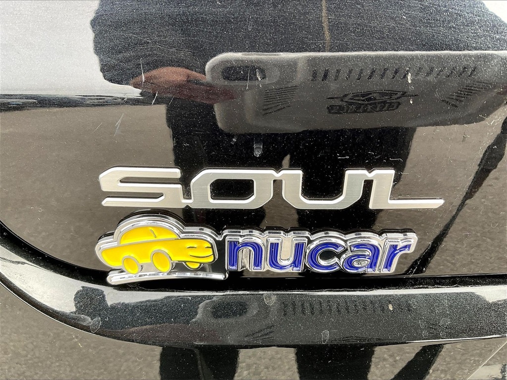 2024 Kia Soul LX - Photo 27