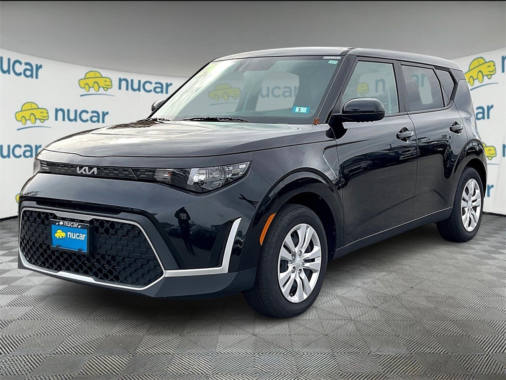 2024 Kia Soul LX - Photo 3