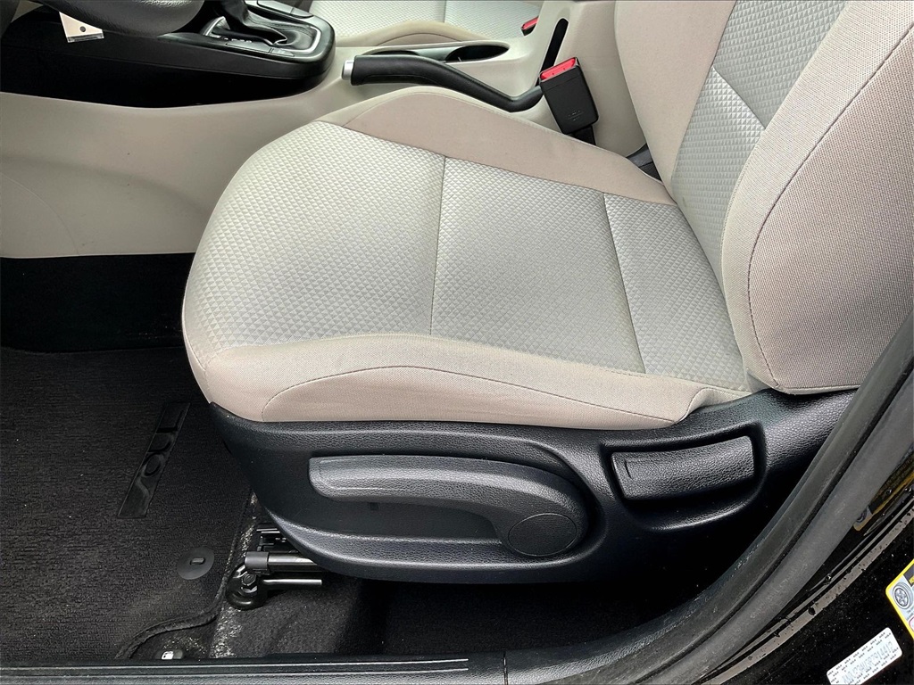 2024 Kia Soul LX - Photo 34