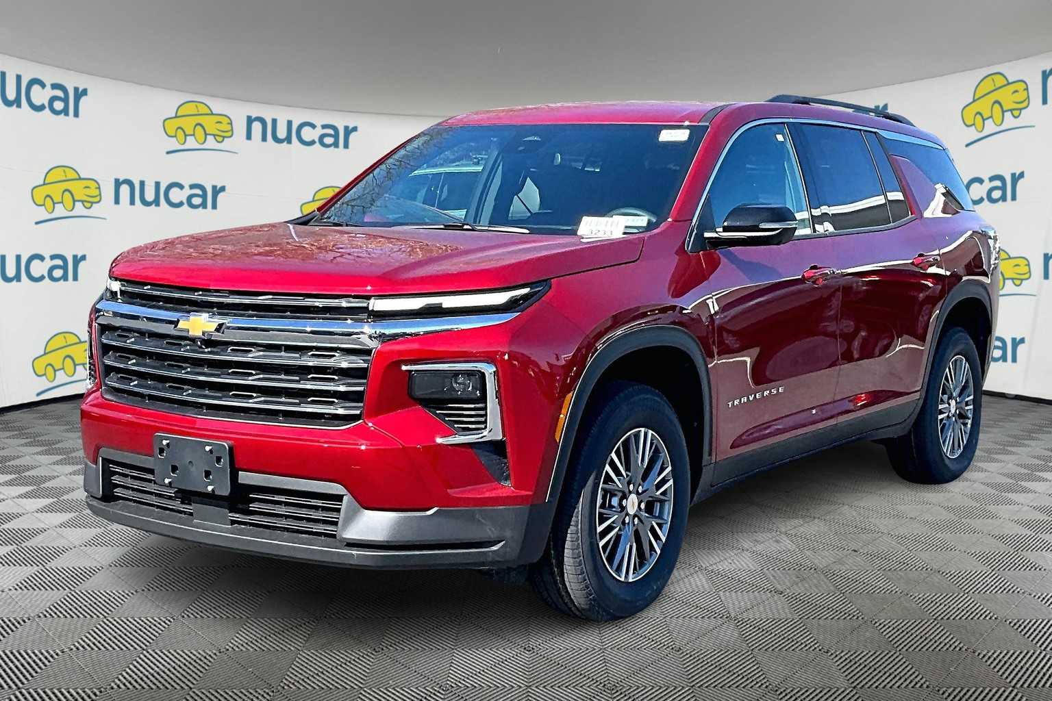 2025 Chevrolet Traverse AWD LT - Photo 4