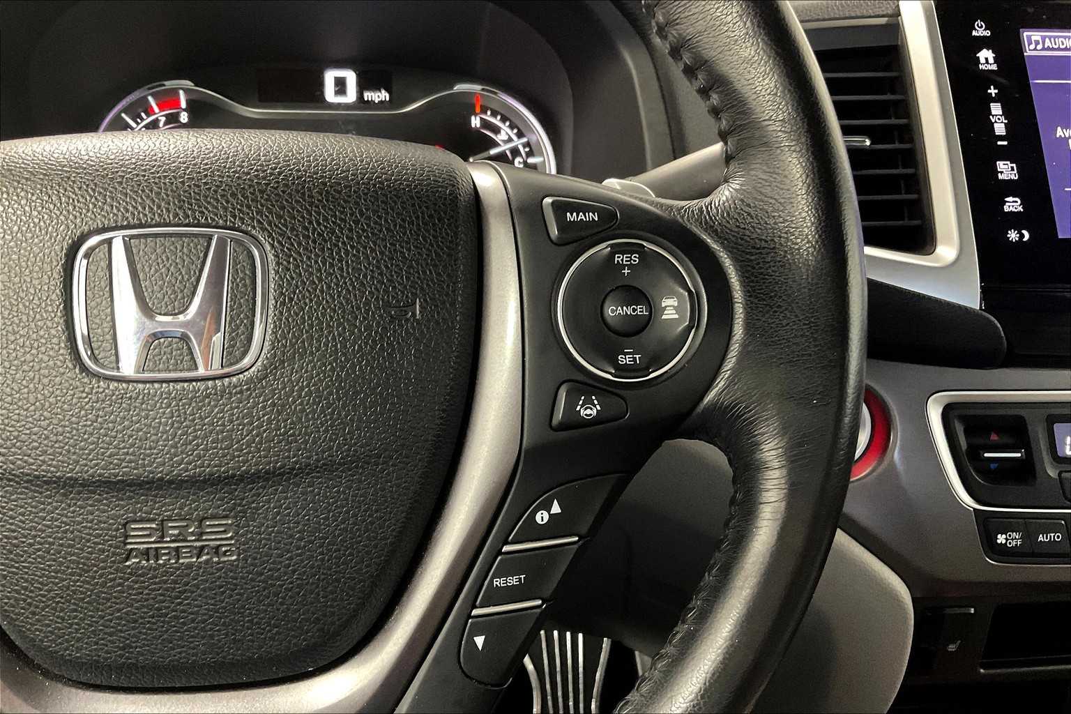 2020 Honda Ridgeline RTL - Photo 24
