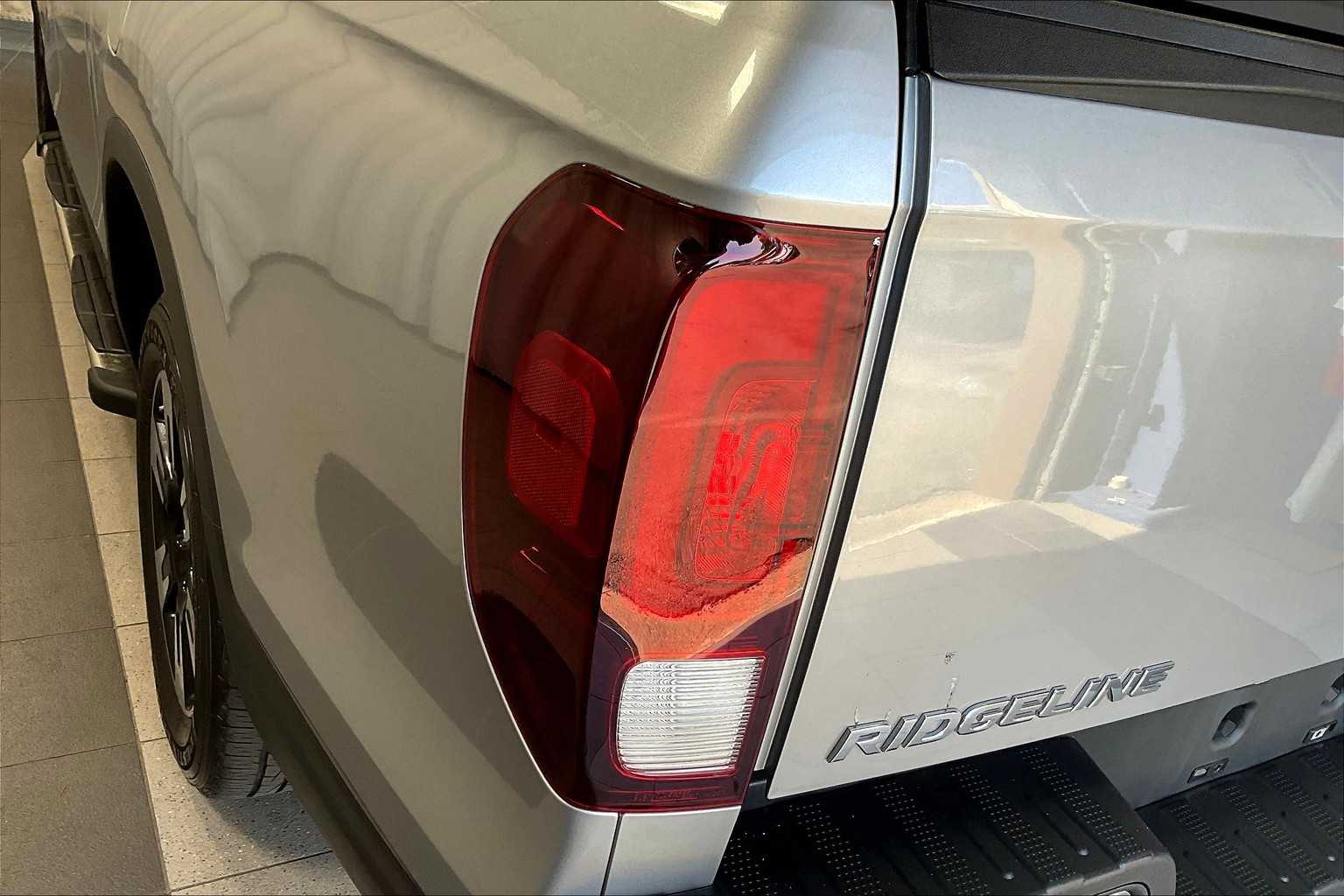 2020 Honda Ridgeline RTL - Photo 35