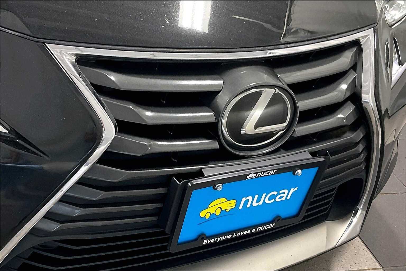 2019 Lexus IS  - Photo 32