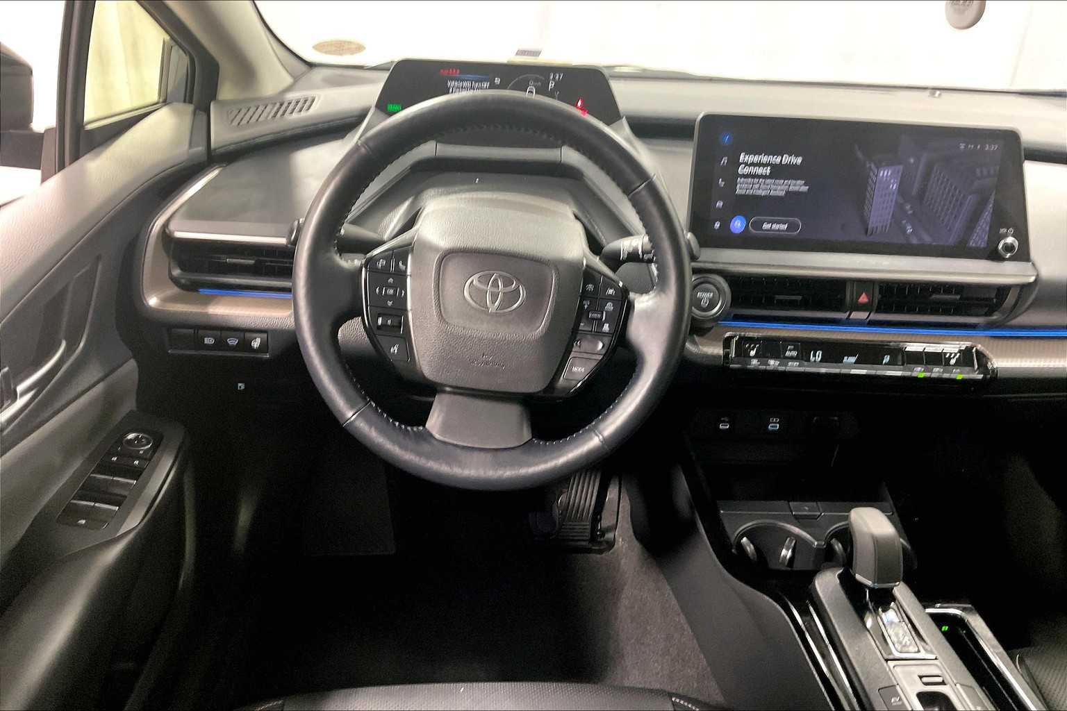 2023 Toyota Prius XLE - Photo 17