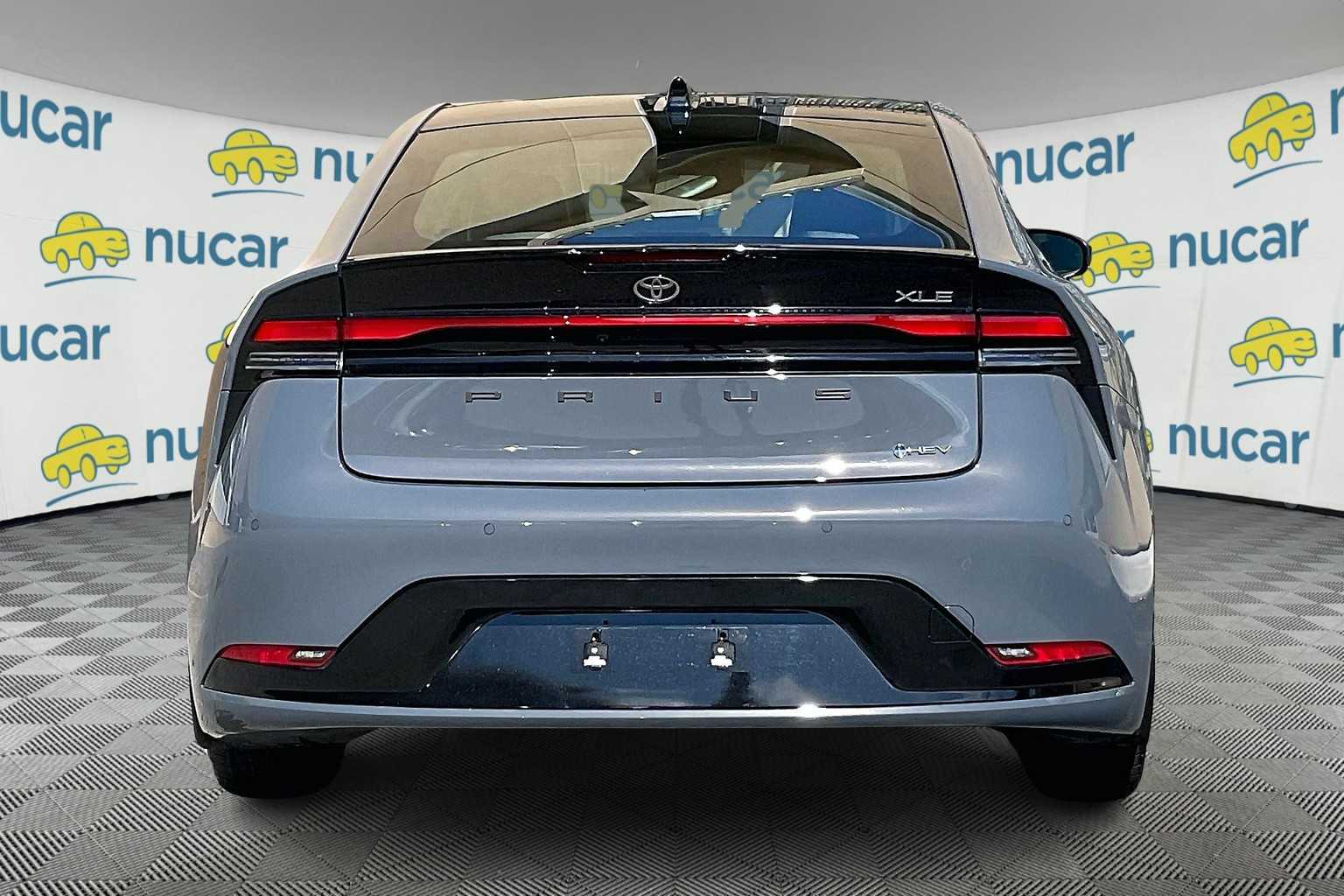2023 Toyota Prius XLE - Photo 5