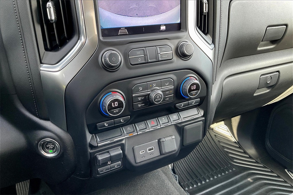 2021 Chevrolet Silverado 1500 LT - Photo 12