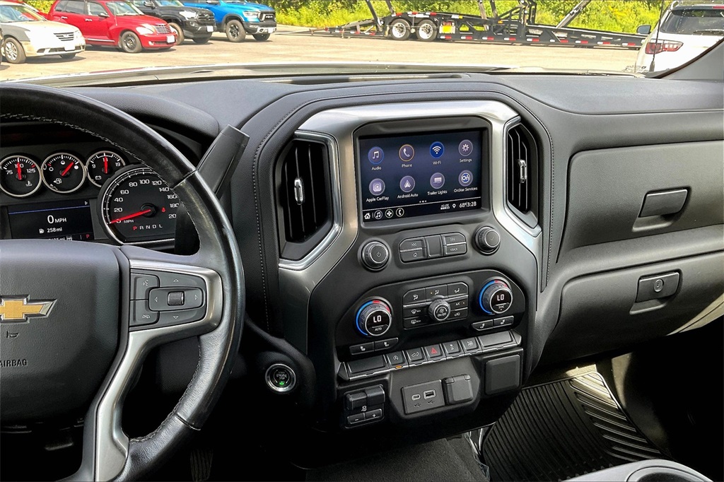 2021 Chevrolet Silverado 1500 LT - Photo 18