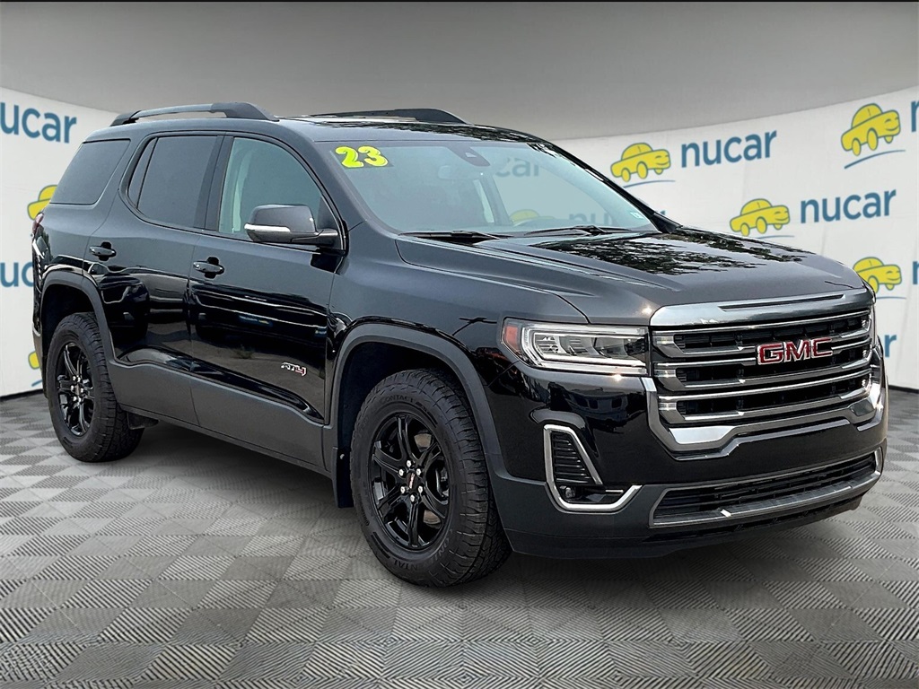 2022 Gmc Acadia SLE photo 2