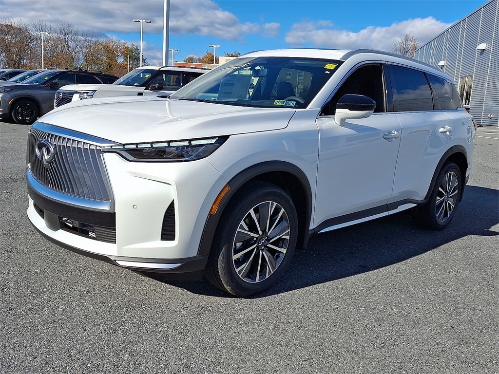 2026 INFINITI QX60 LUXE - Photo 2