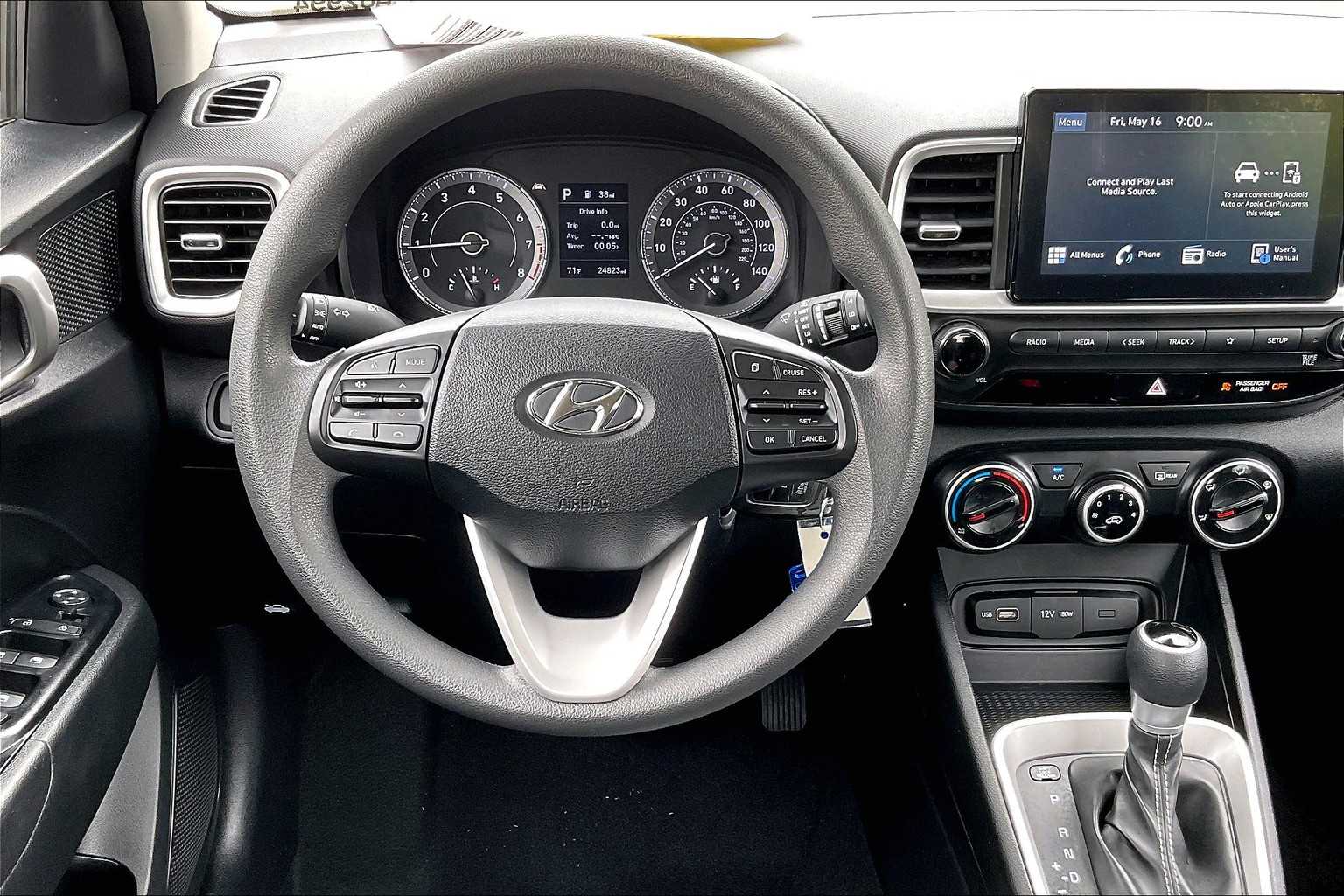 2022 Hyundai Venue SE - Photo 17