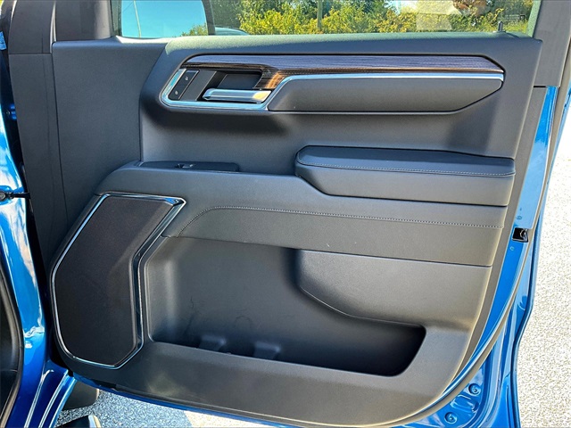 2024 Chevrolet Silverado 1500 RST - Photo 12