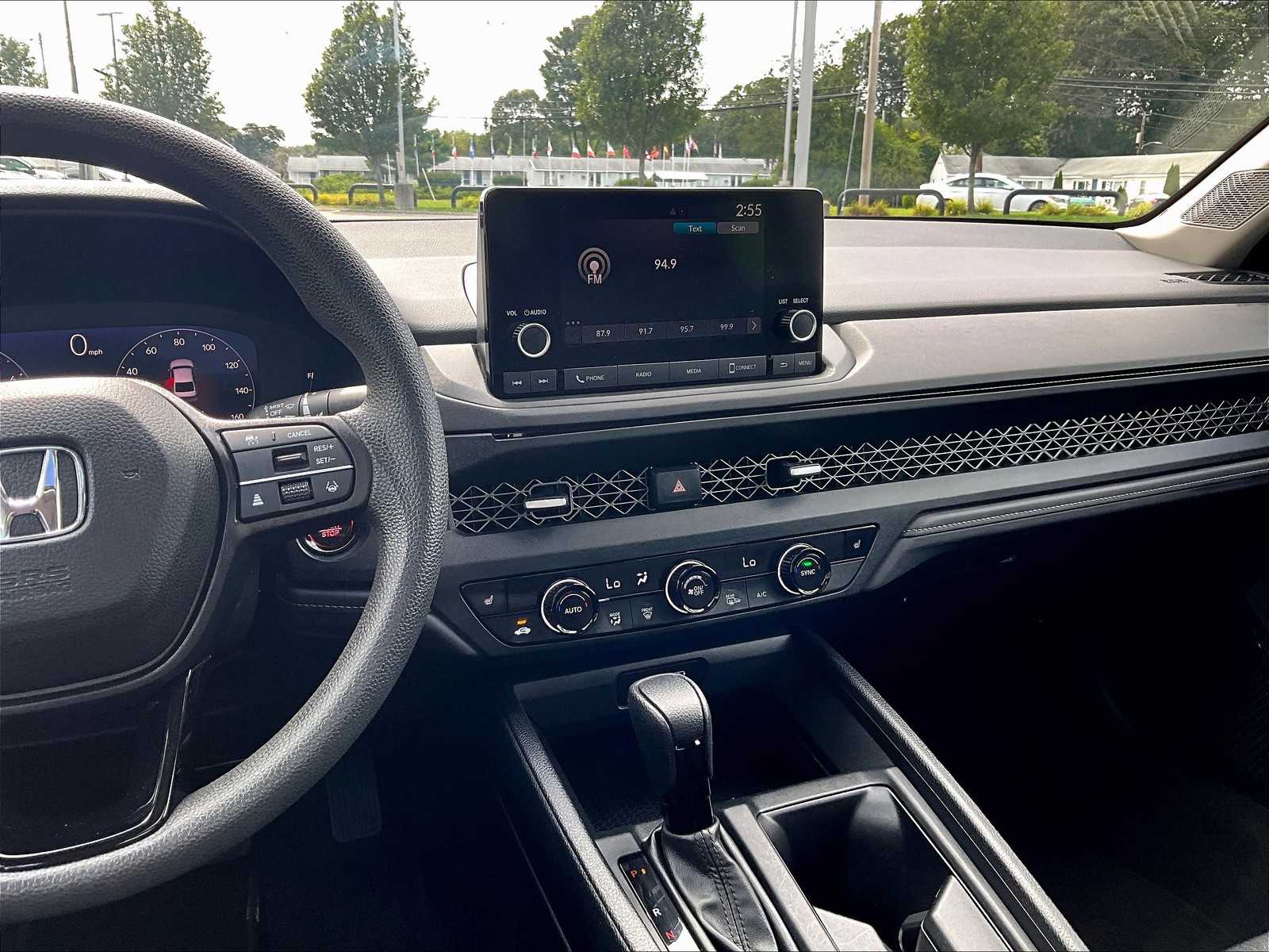 2023 Honda Accord EX - Photo 18