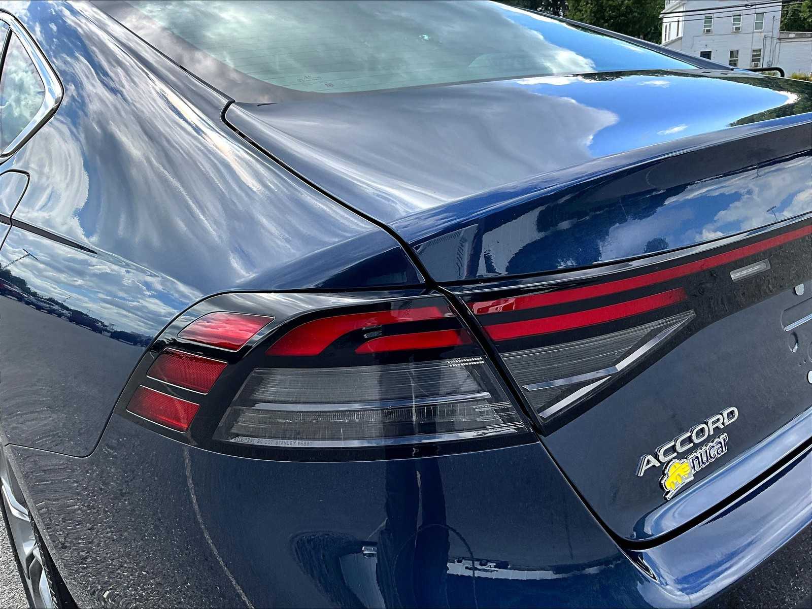2023 Honda Accord EX - Photo 32