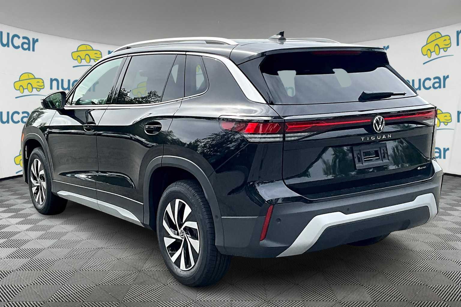 2025 Volkswagen Tiguan S - Photo 5