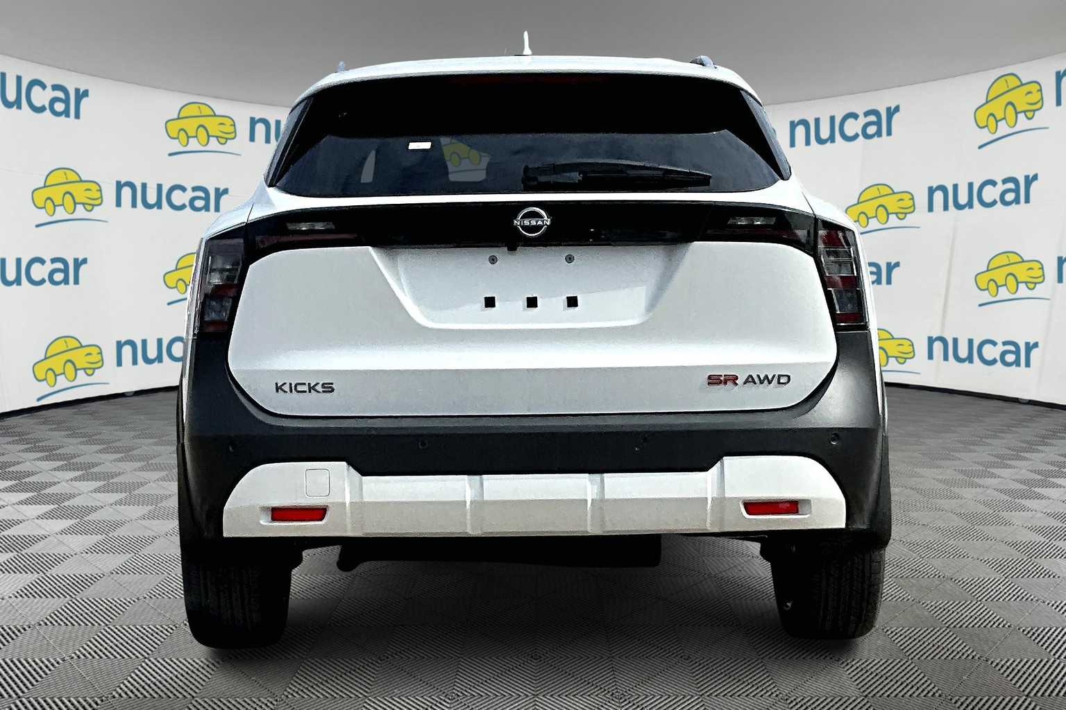 2025 Nissan Kicks SR - Photo 6