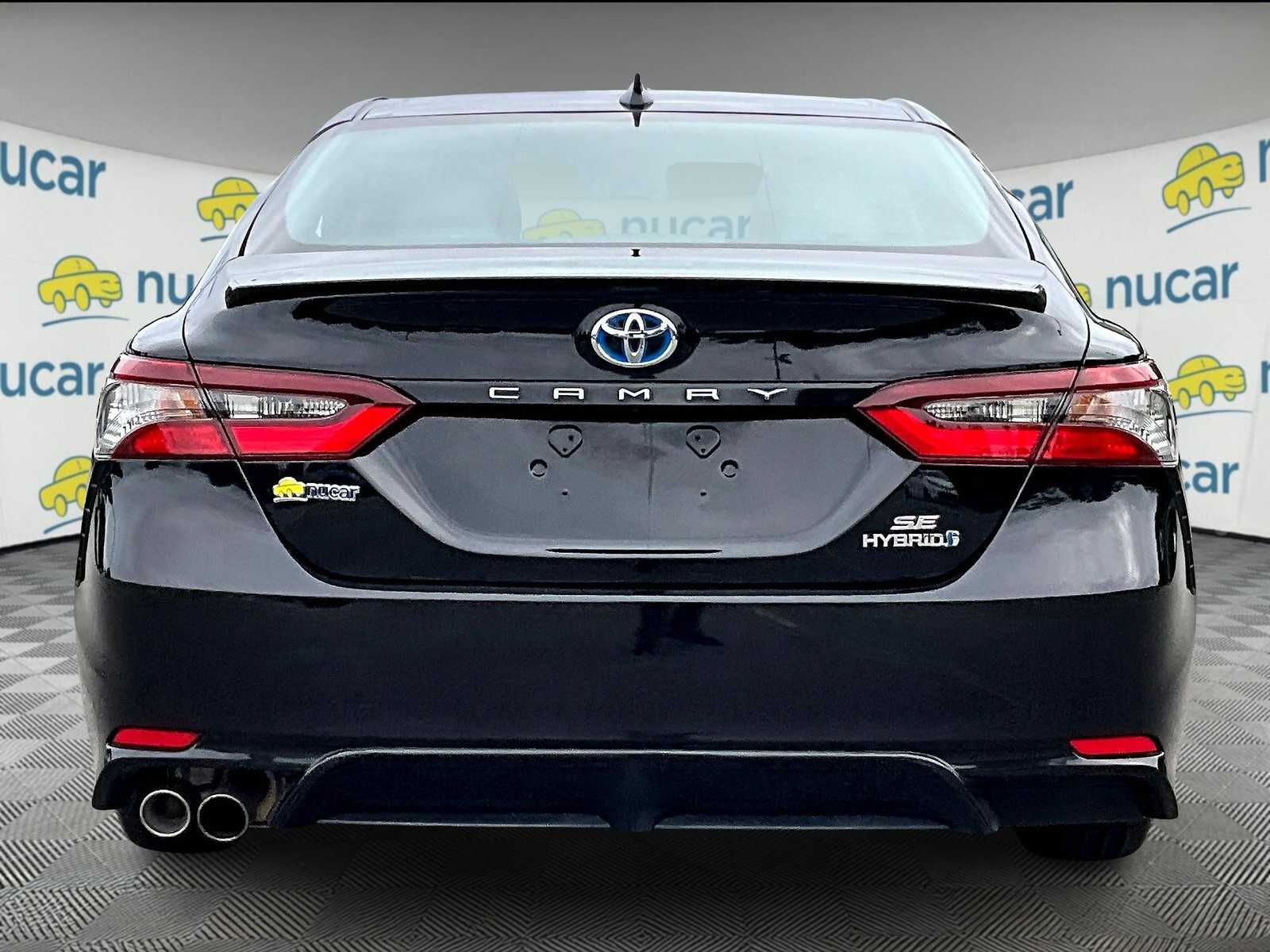 2023 Toyota Camry Hybrid SE - Photo 5