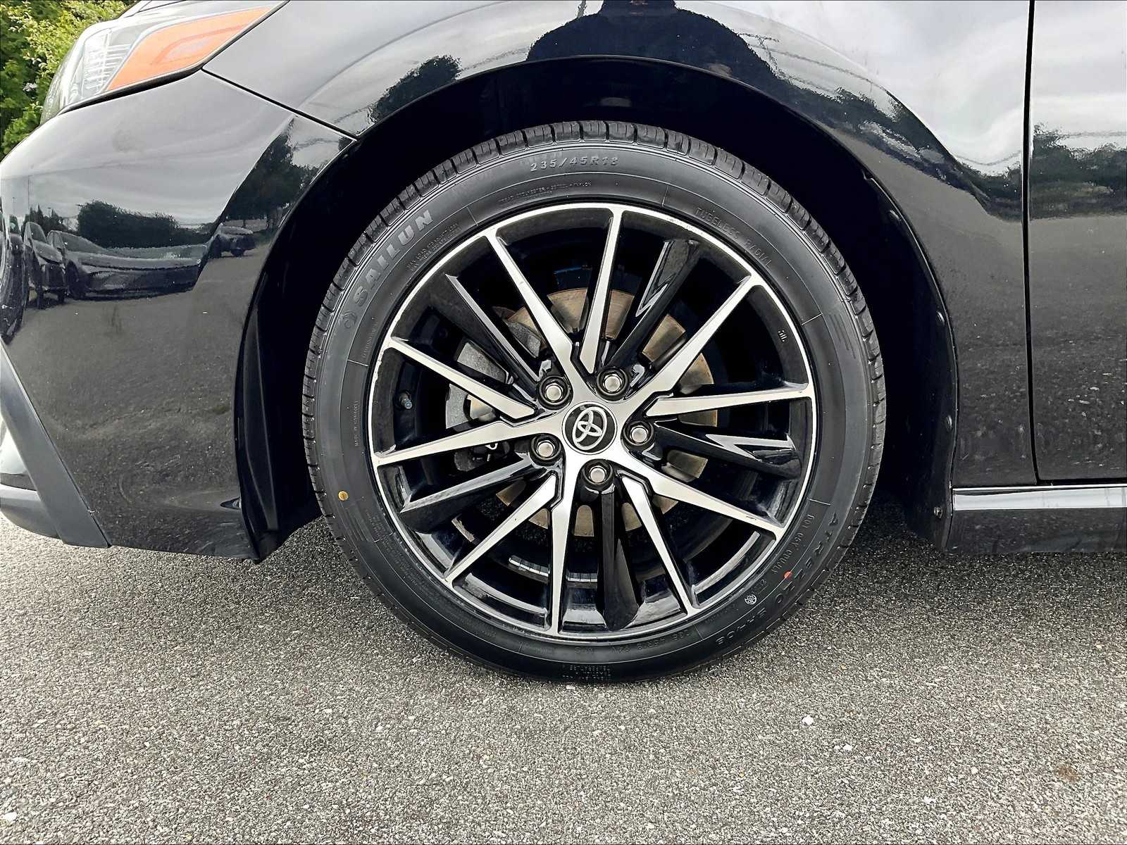 2023 Toyota Camry Hybrid SE - Photo 7