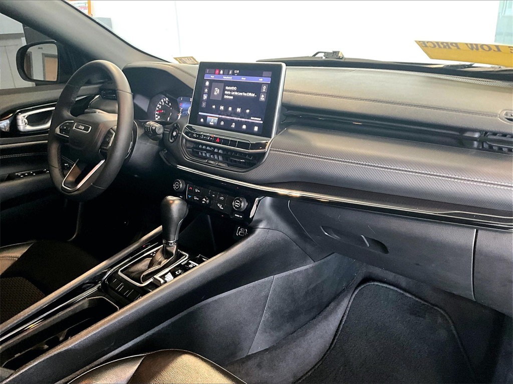 2023 Jeep Compass Altitude - Photo 14