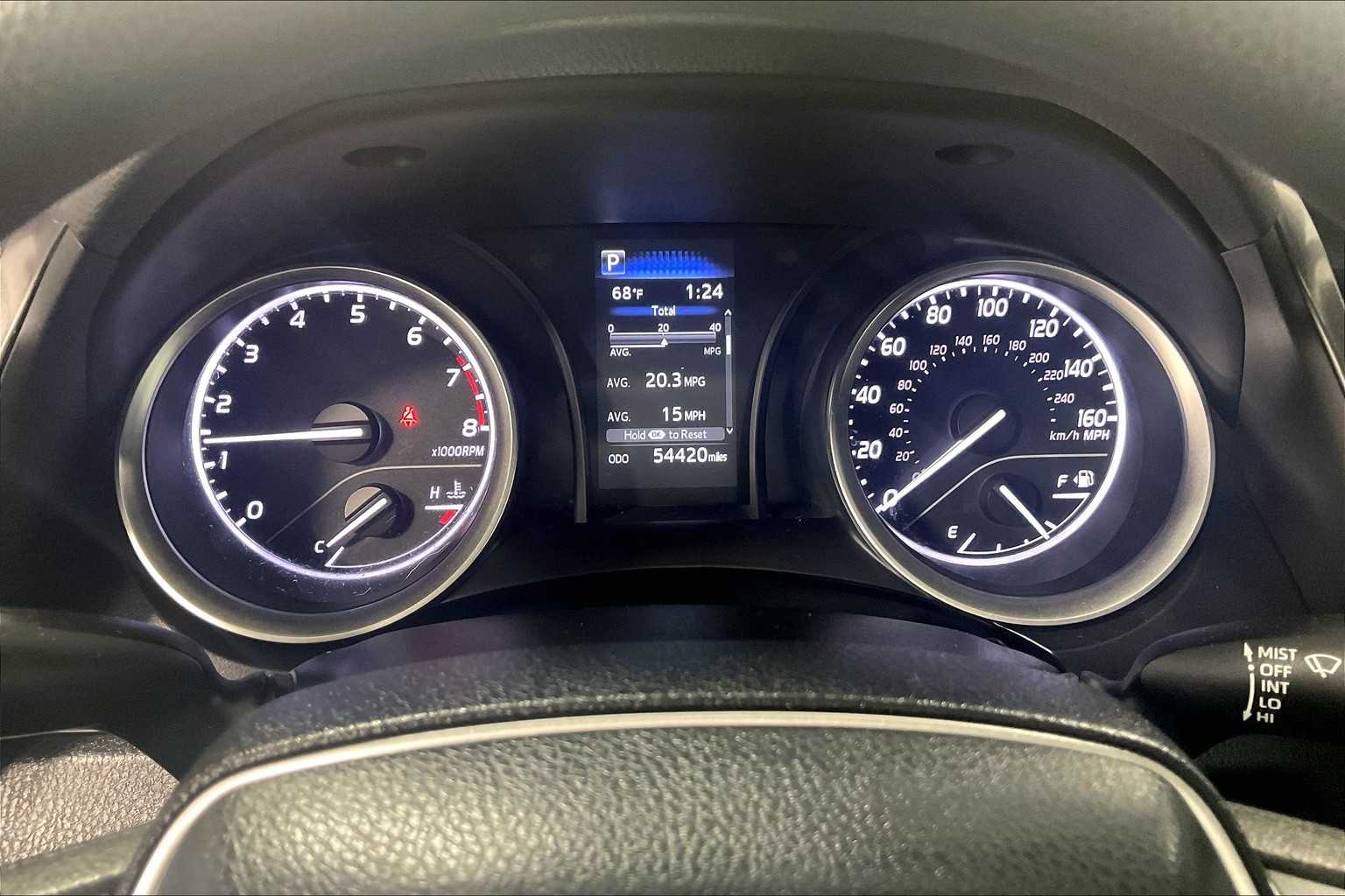 2021 Toyota Camry LE - Photo 24