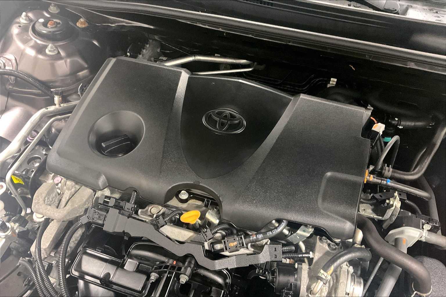 2021 Toyota Camry LE - Photo 34