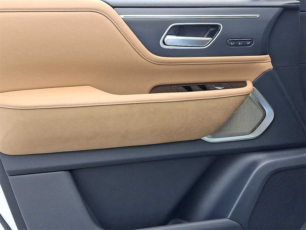 2025 INFINITI QX80 SENSORY - Photo 9