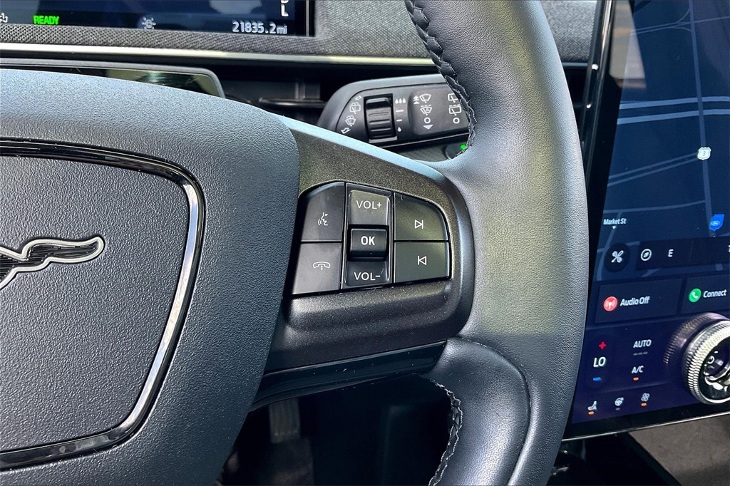 2021 Ford Mustang Mach-E Premium - Photo 23
