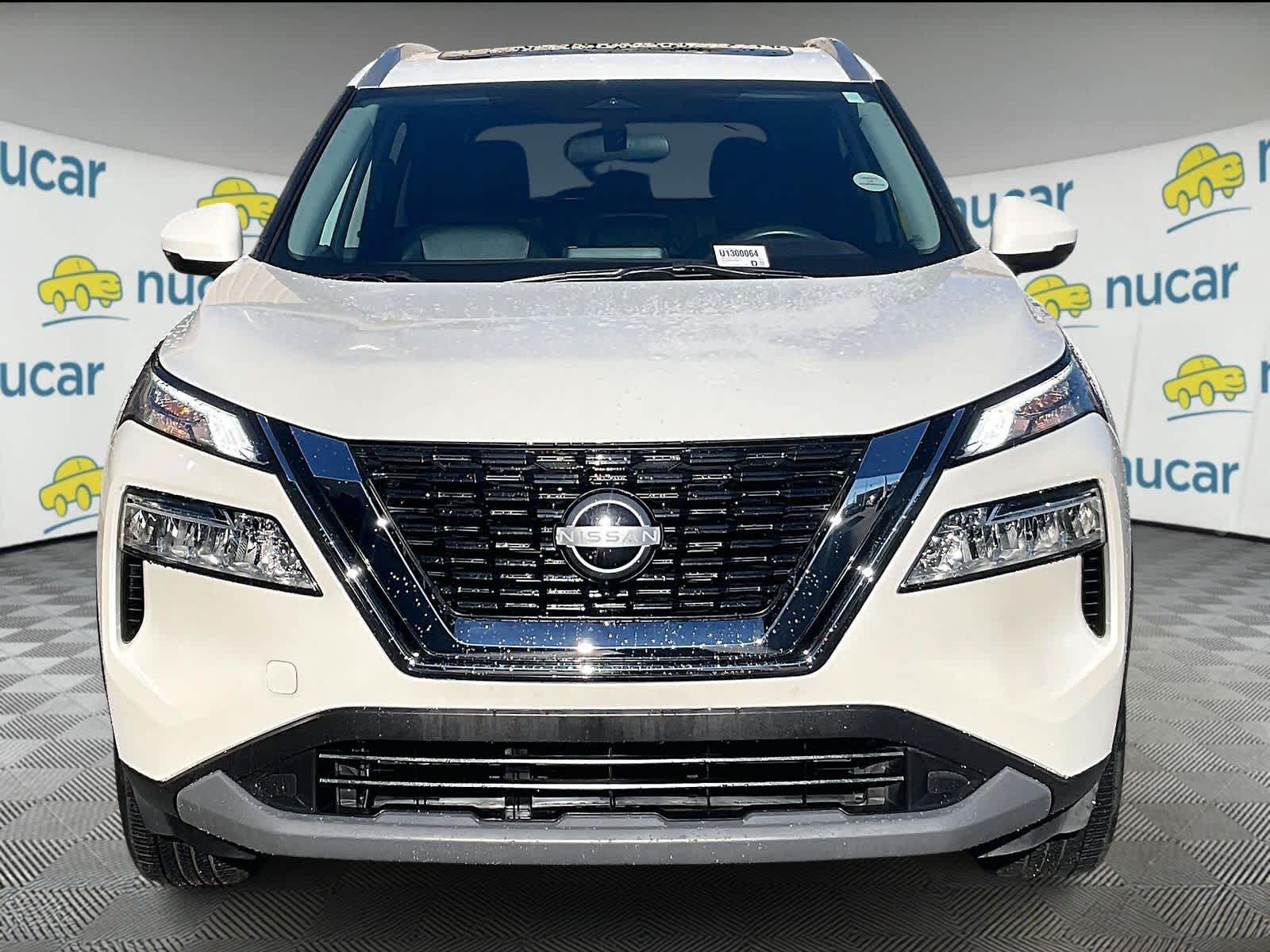 2023 Nissan Rogue SV - Photo 2