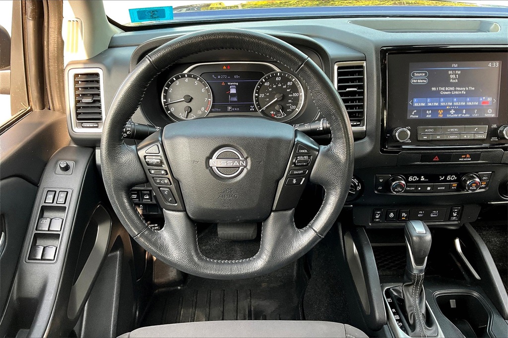 2022 Nissan Frontier SV - Photo 16