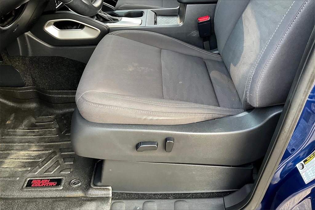 2022 Nissan Frontier SV - Photo 32
