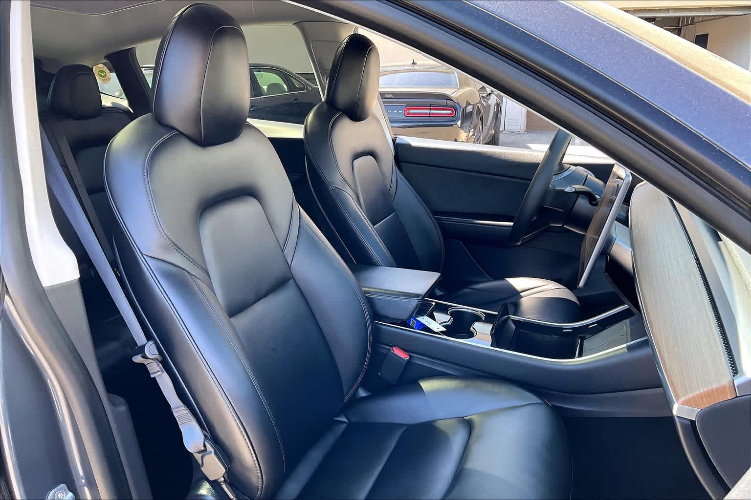 2021 Tesla Model Y Long Range - Photo 11