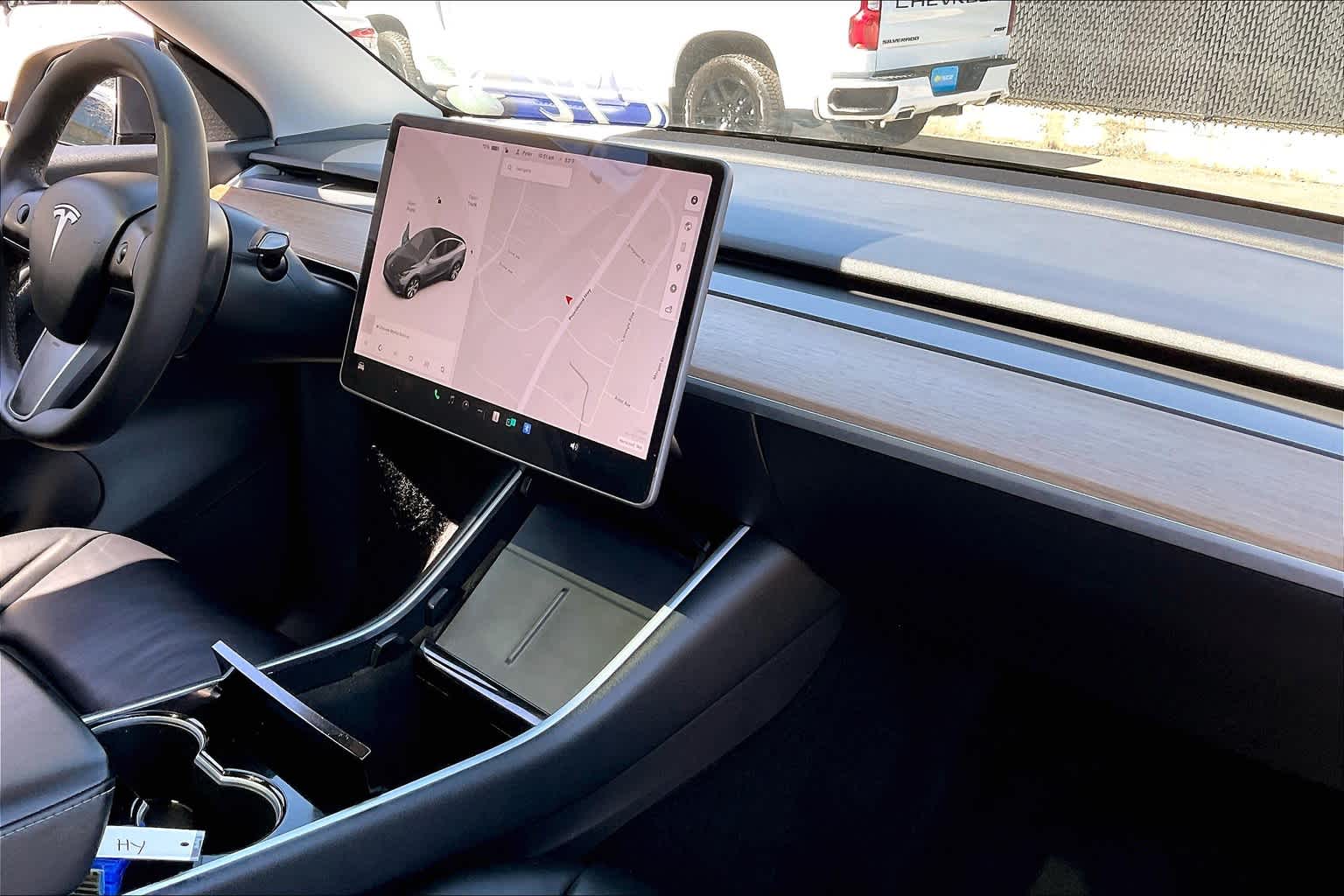 2021 Tesla Model Y Long Range - Photo 14