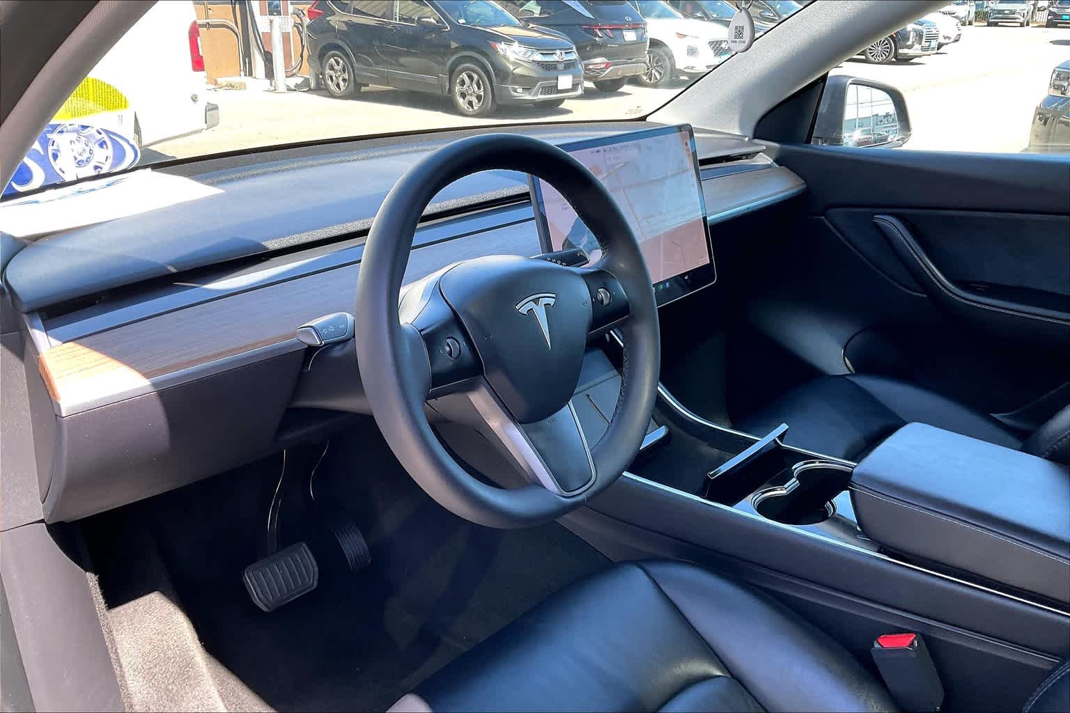 2021 Tesla Model Y Long Range - Photo 8