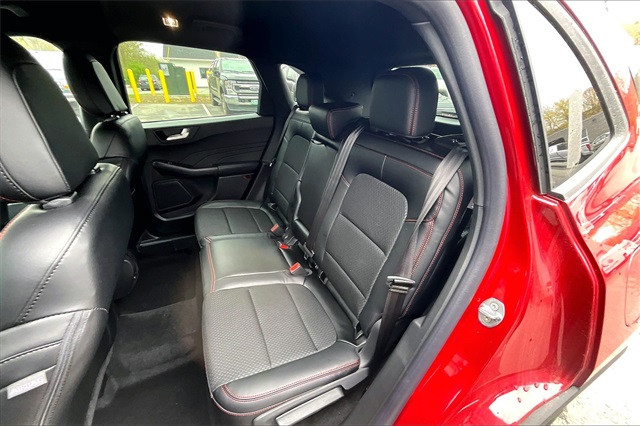 2025 Ford Escape ST-Line - Photo 11