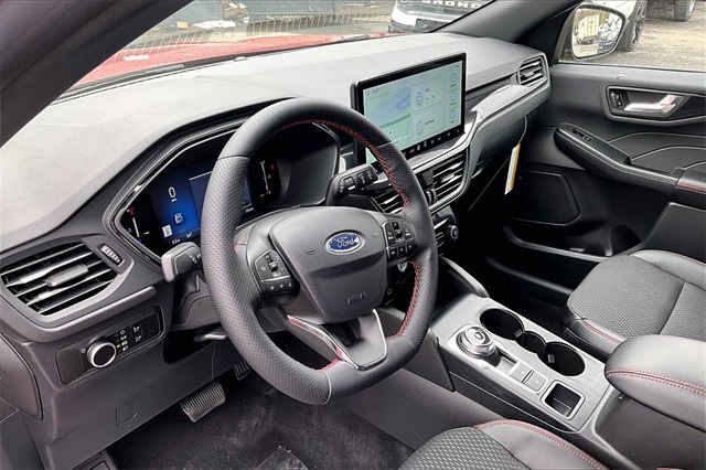 2025 Ford Escape ST-Line - Photo 7