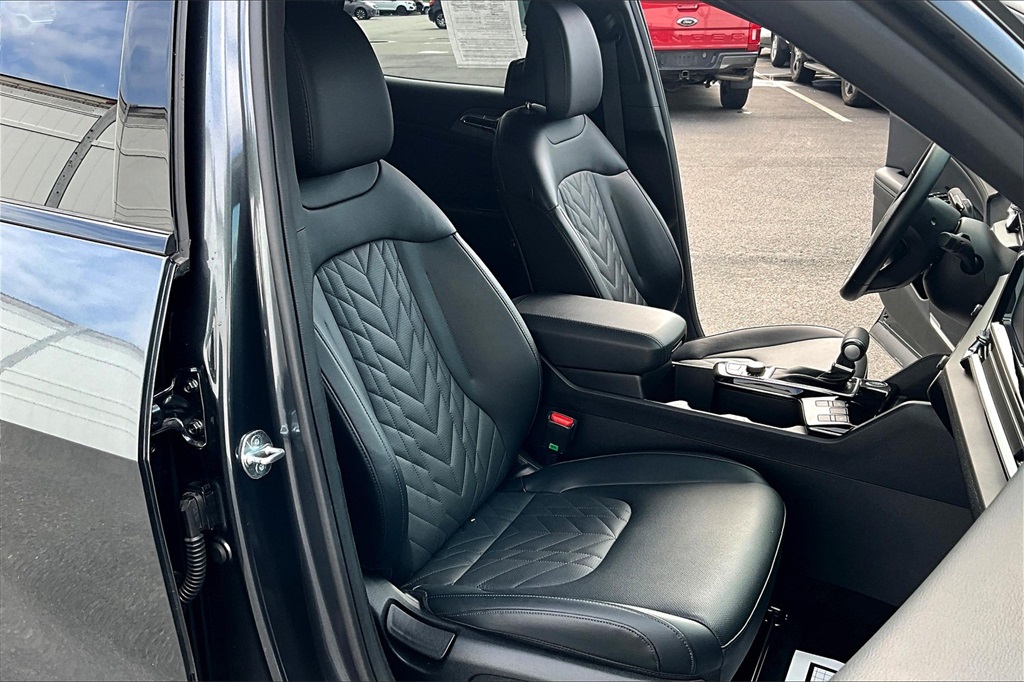 2024 Kia Sportage X-Line - Photo 11