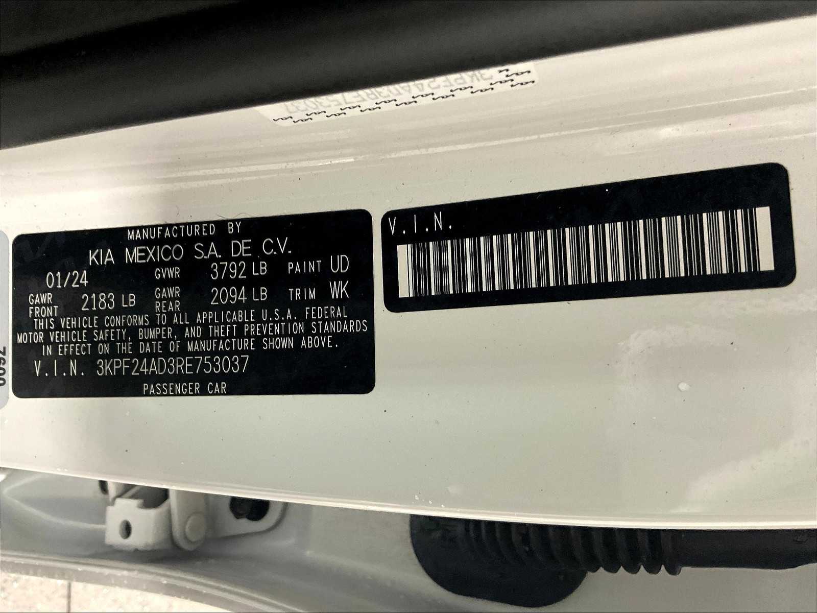 2024 Kia Forte LX - Photo 35